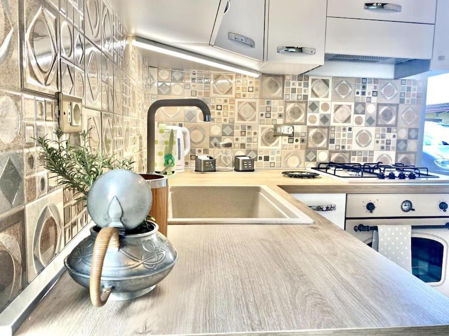 Zona Fiera A 10 Minuti Dal Centro Con Parcheggio Apartman Verona Kültér fotó