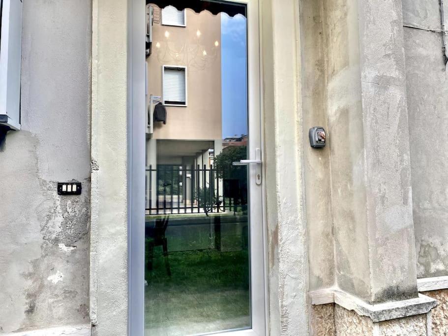Zona Fiera A 10 Minuti Dal Centro Con Parcheggio Apartman Verona Kültér fotó