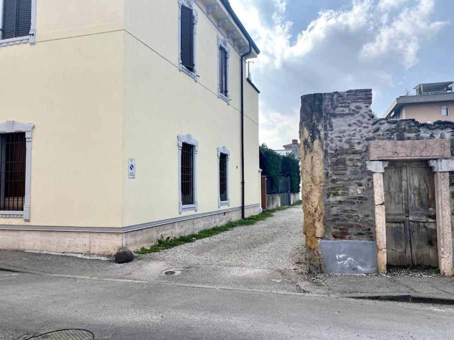 Zona Fiera A 10 Minuti Dal Centro Con Parcheggio Apartman Verona Kültér fotó